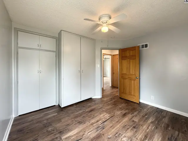 Photo of 1410 N Orchard Ave, Hutchinson, KS