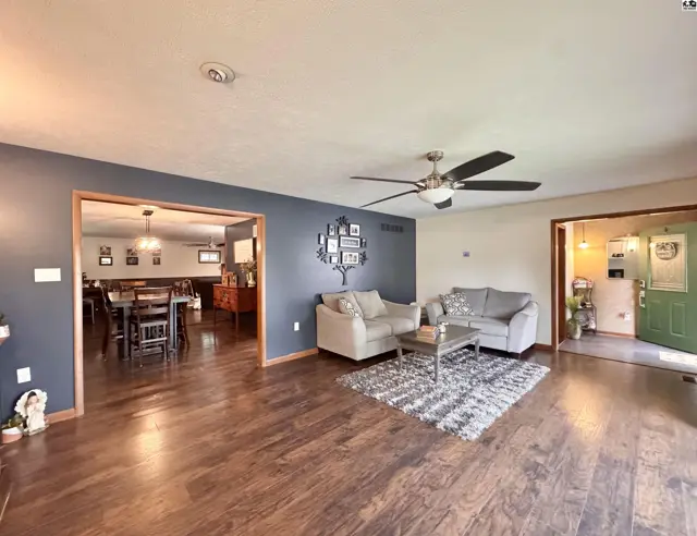 Photo of 2522 E 44th Ave, Hutchinson, KS