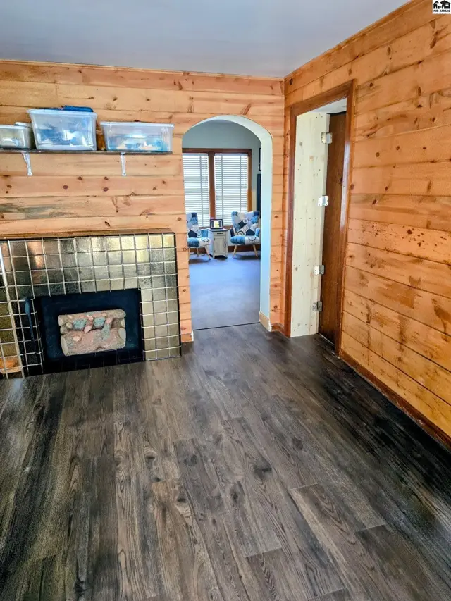 Photo of 740 N Walnut St, Medicine Lodge, KS