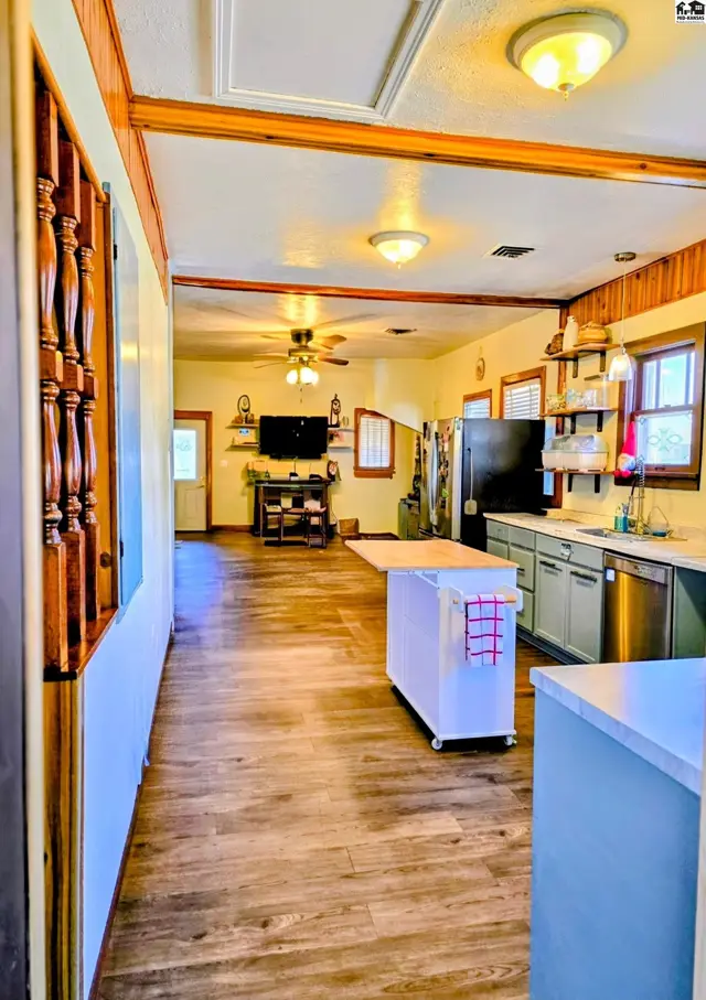 Photo of 740 N Walnut St, Medicine Lodge, KS