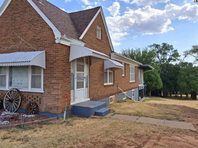 Photo of 740 N Walnut St, Medicine Lodge, KS