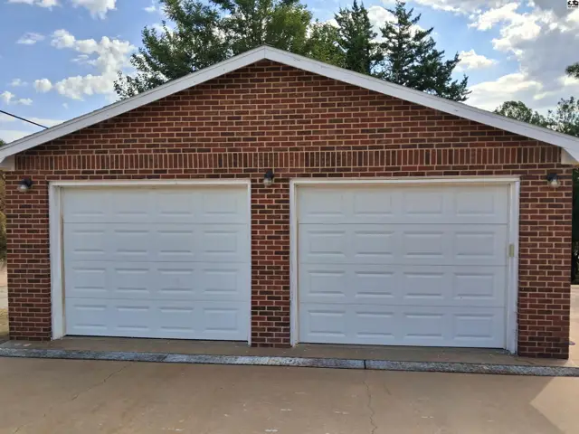 Photo of 740 N Walnut St, Medicine Lodge, KS