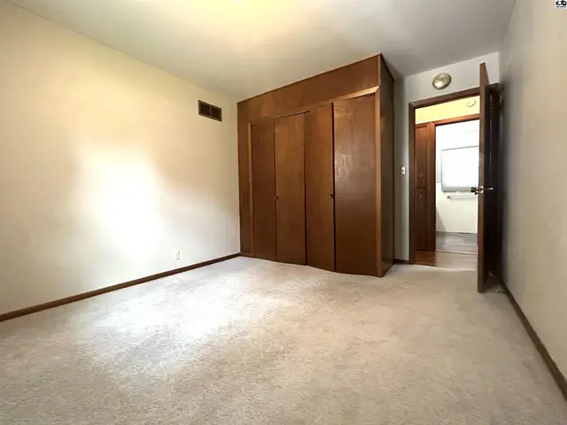 Photo of 2401 N Tyler St, Hutchinson, KS