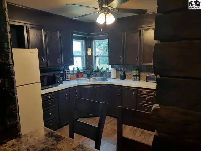 Photo of 1019 S Chestnut St, McPherson, KS
