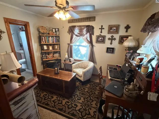 Photo of 310 W 13th Ave, Hutchinson, KS
