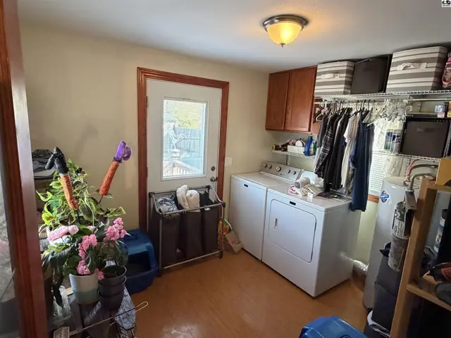 Photo of 310 W 13th Ave, Hutchinson, KS