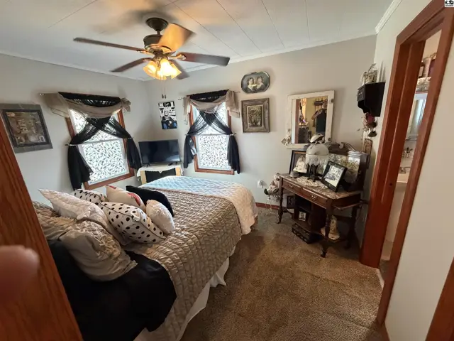 Photo of 310 W 13th Ave, Hutchinson, KS