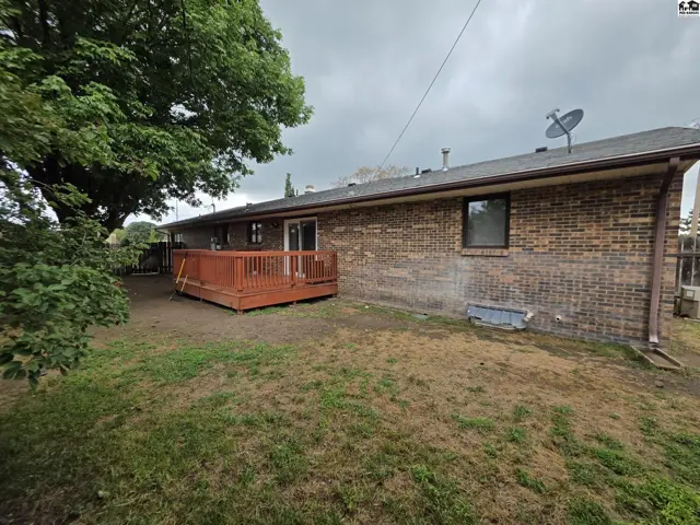 Photo of 901 E 27th Ave, Hutchinson, KS