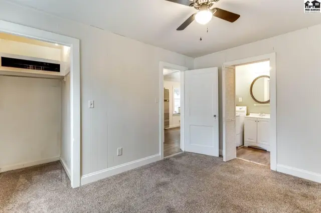 Photo of 713 E 11th Ave, Hutchinson, KS