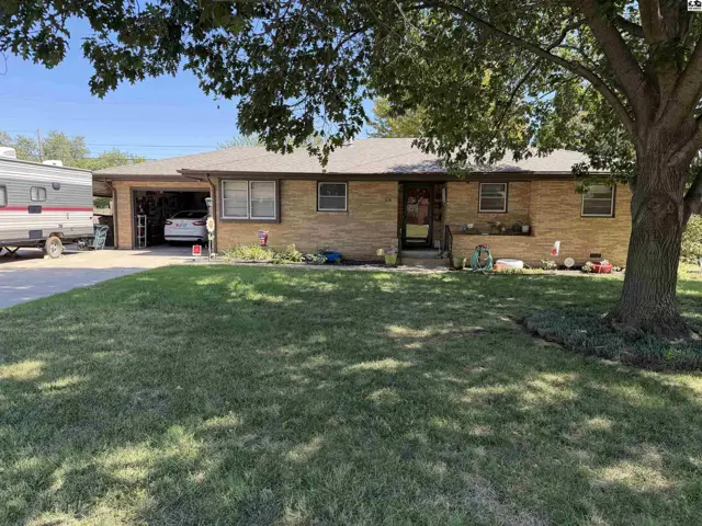 Photo of 516 Welton St, Pratt, KS