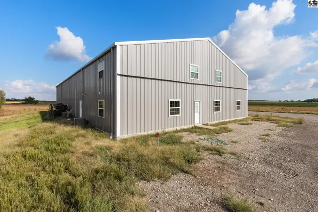 Photo of 2939 N Halstead Rd, Halstead, KS
