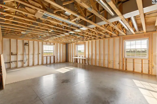Photo of 2939 N Halstead Rd, Halstead, KS
