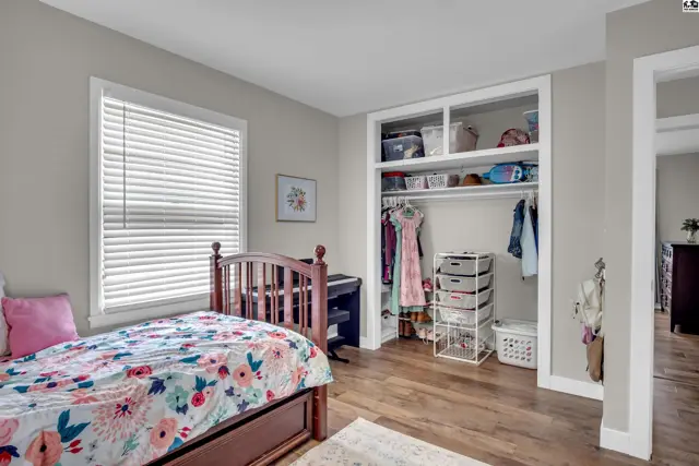 Photo of 412 SE 11th St., Newton, KS
