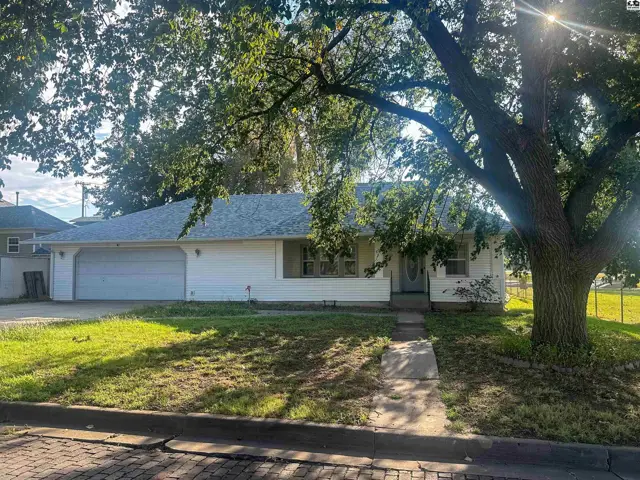 Photo of 808 S Jackson St, Pratt, KS