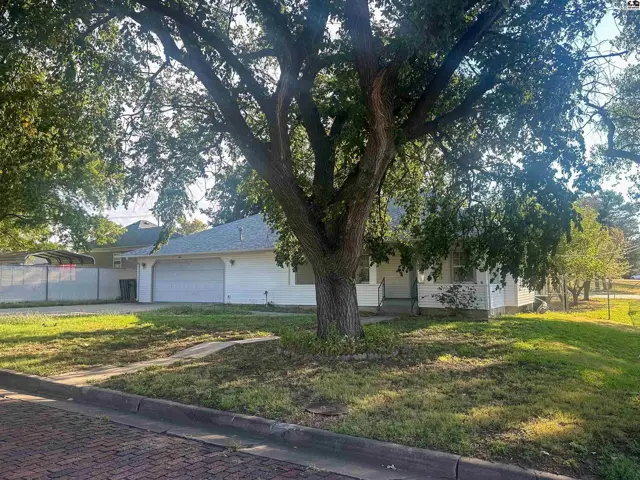 Photo of 808 S Jackson St, Pratt, KS