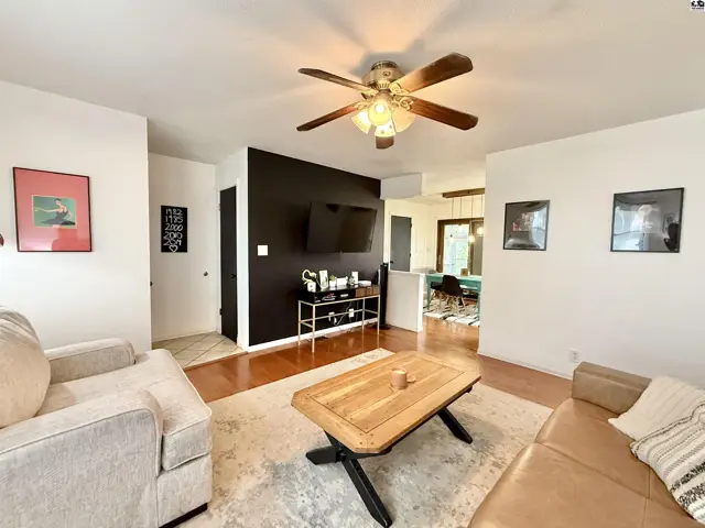 Photo of 912 E 31st Terr, Hutchinson, KS