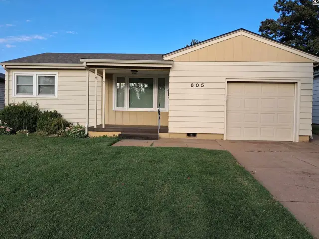 Photo of 605 Welton, Pratt, KS