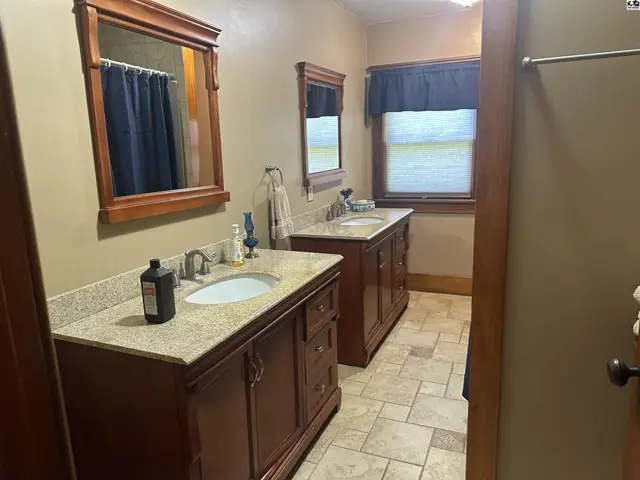 Photo of 18310 S Fairview Rd, Arlington, KS