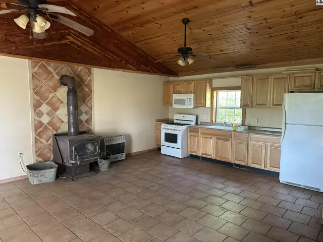 Photo of 18310 S Fairview Rd, Arlington, KS