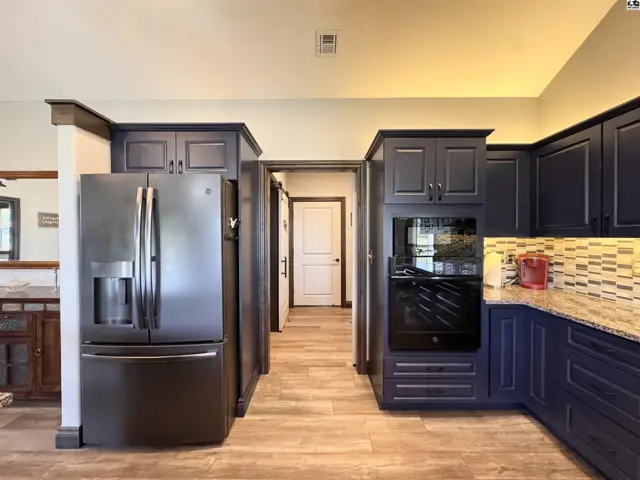 Photo of 1 Panorama Ct, Hutchinson, KS