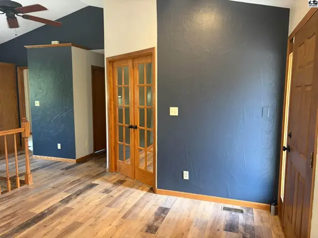 Photo of 5804 W 50th Ave, Hutchinson, KS