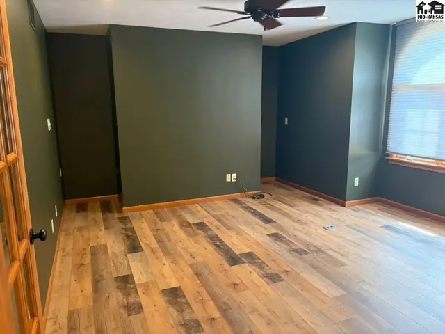 Photo of 5804 W 50th Ave, Hutchinson, KS