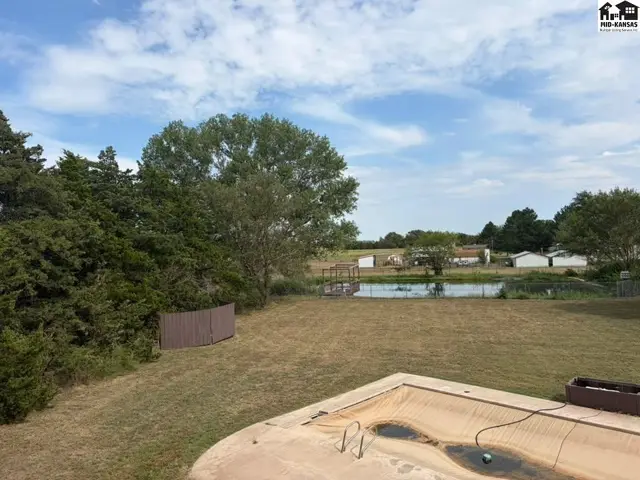 Photo of 5804 W 50th Ave, Hutchinson, KS