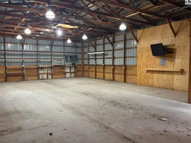 Photo of 5804 W 50th Ave, Hutchinson, KS