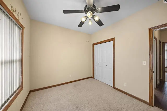 Photo of 1120 Split Oak Dr, Newton, KS