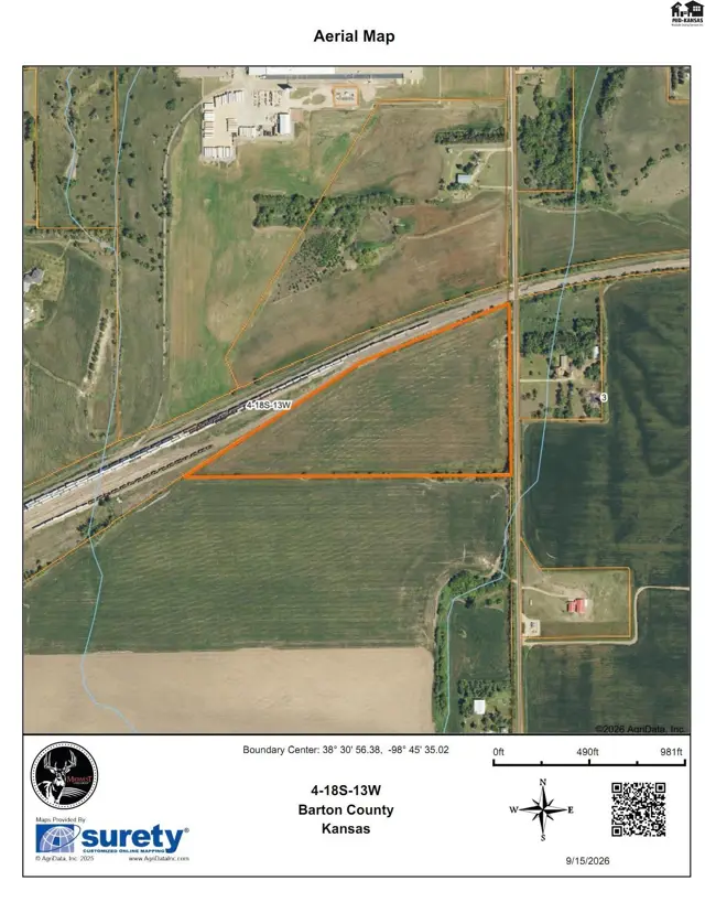 Photo of 1065 NE 10 Ave, Hoisington, KS