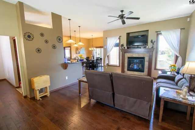 Photo of 727 Goldspike, Newton, KS