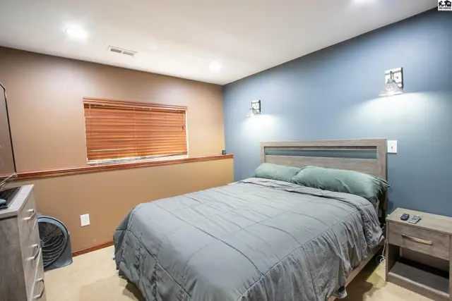 Photo of 727 Goldspike, Newton, KS