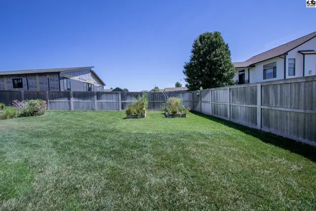 Photo of 727 Goldspike, Newton, KS