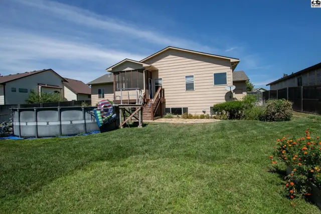 Photo of 727 Goldspike, Newton, KS