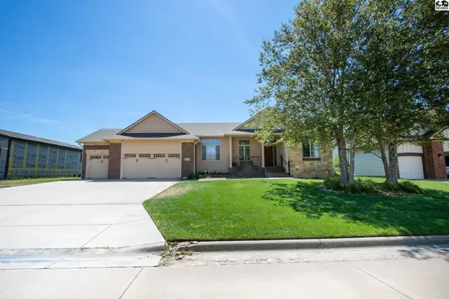 Photo of 727 Goldspike, Newton, KS