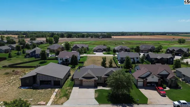 Photo of 727 Goldspike, Newton, KS