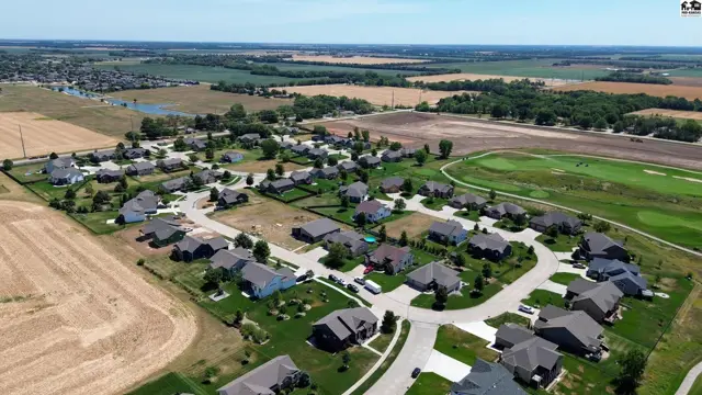 Photo of 727 Goldspike, Newton, KS