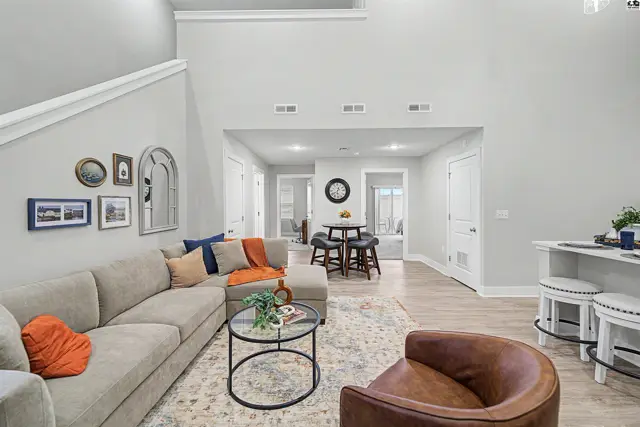 Photo of 1300 Steve Hawley Ln, Salina, KS