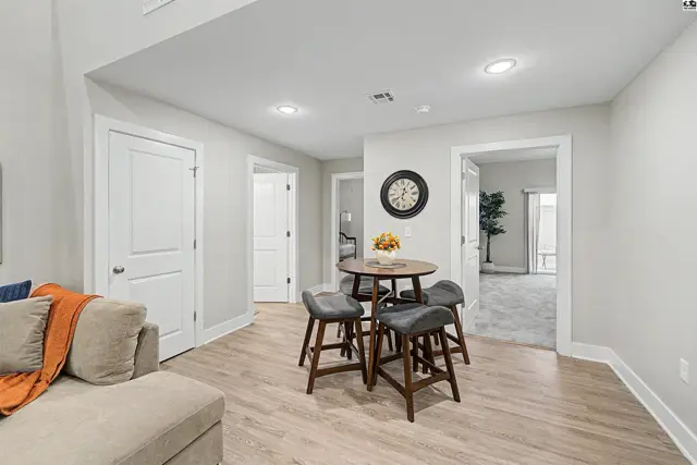 Photo of 1300 Steve Hawley Ln, Salina, KS