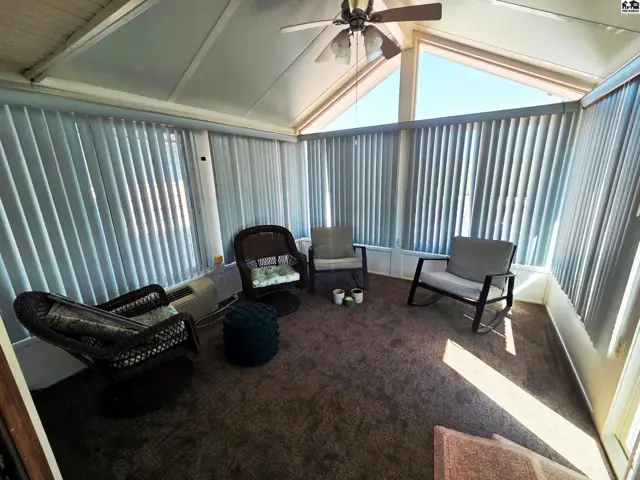 Photo of 212 Sheffiedl, Newton, KS
