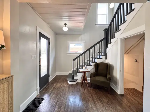 Photo of 115 E 12th Ave, Hutchinson, KS