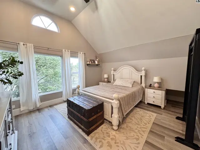 Photo of 115 E 12th Ave, Hutchinson, KS