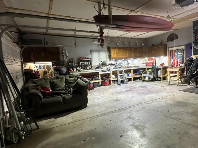 Photo of 521 Oak Park Dr., McPherson, KS