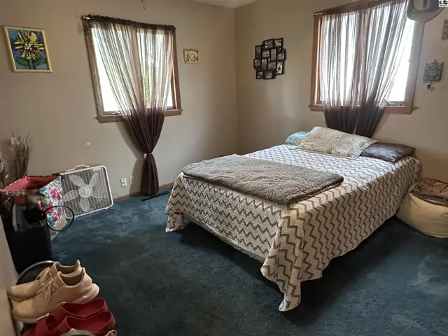 Photo of 521 Oak Park Dr., McPherson, KS