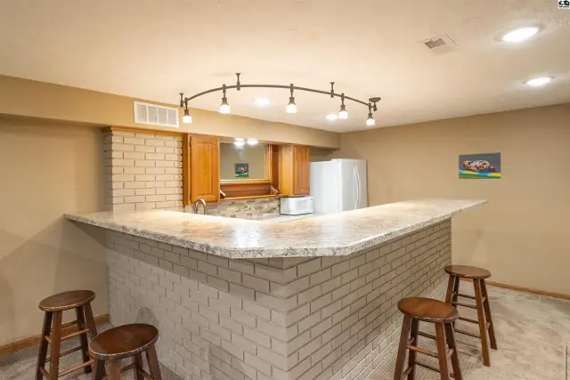 Photo of 203 Crestview Ave, McPherson, KS