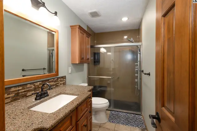 Photo of 203 Crestview Ave, McPherson, KS