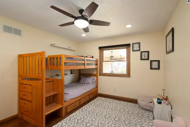 Photo of 203 Crestview Ave, McPherson, KS