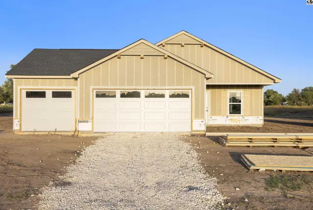 Photo of 4004 Ridgewood Dr., Hutchinson, KS