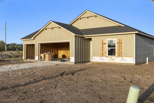 Photo of 4104 Ridgewood Dr., Hutchinson, KS