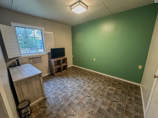 Photo of 1124 Fairview Rd, McPherson, KS
